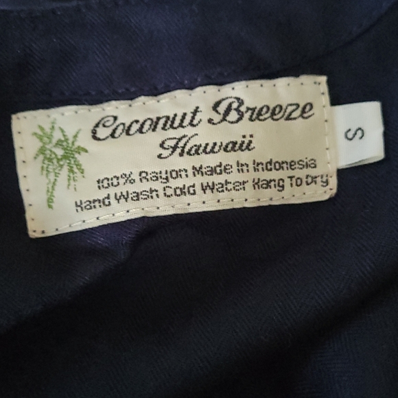 Top - Picture 6 of 6